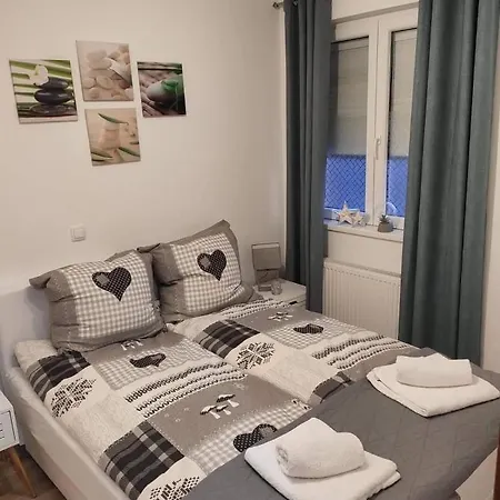 Apartament Beker *